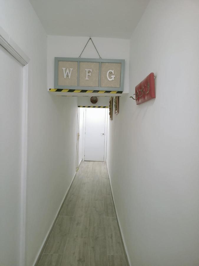 Willy Fogg Villa Pedrosa del Rey Exteriör bild
